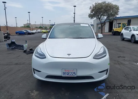 2023 Tesla Model Y Awd/Long Range Dual Motor All-Wheel Drive из США, поврежденный, VIN 7SAYGDEE3PA079248